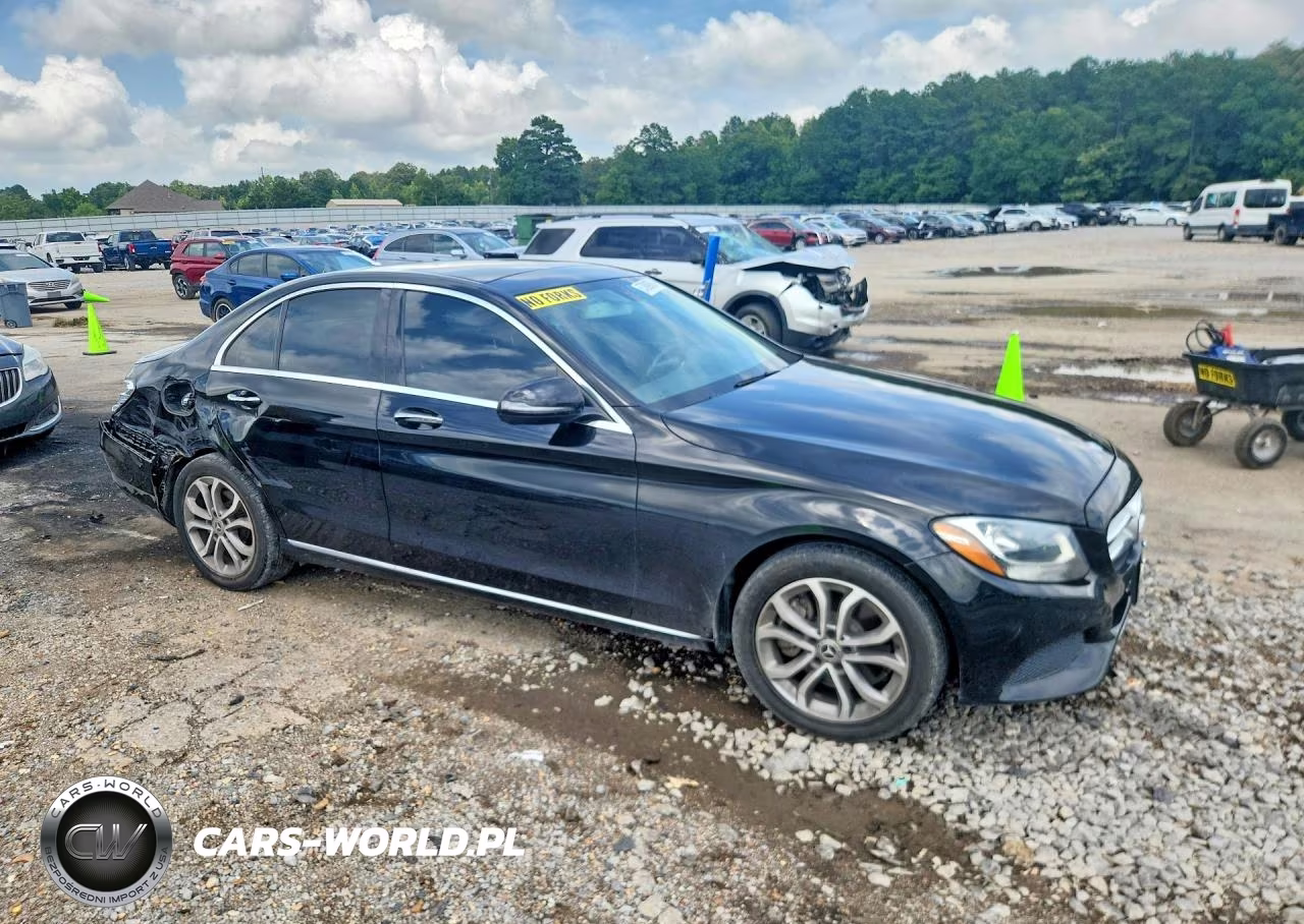 2017 Mercedes-Benz C 300 4Matic VIN:55SWF4KB7HU226322 - 4