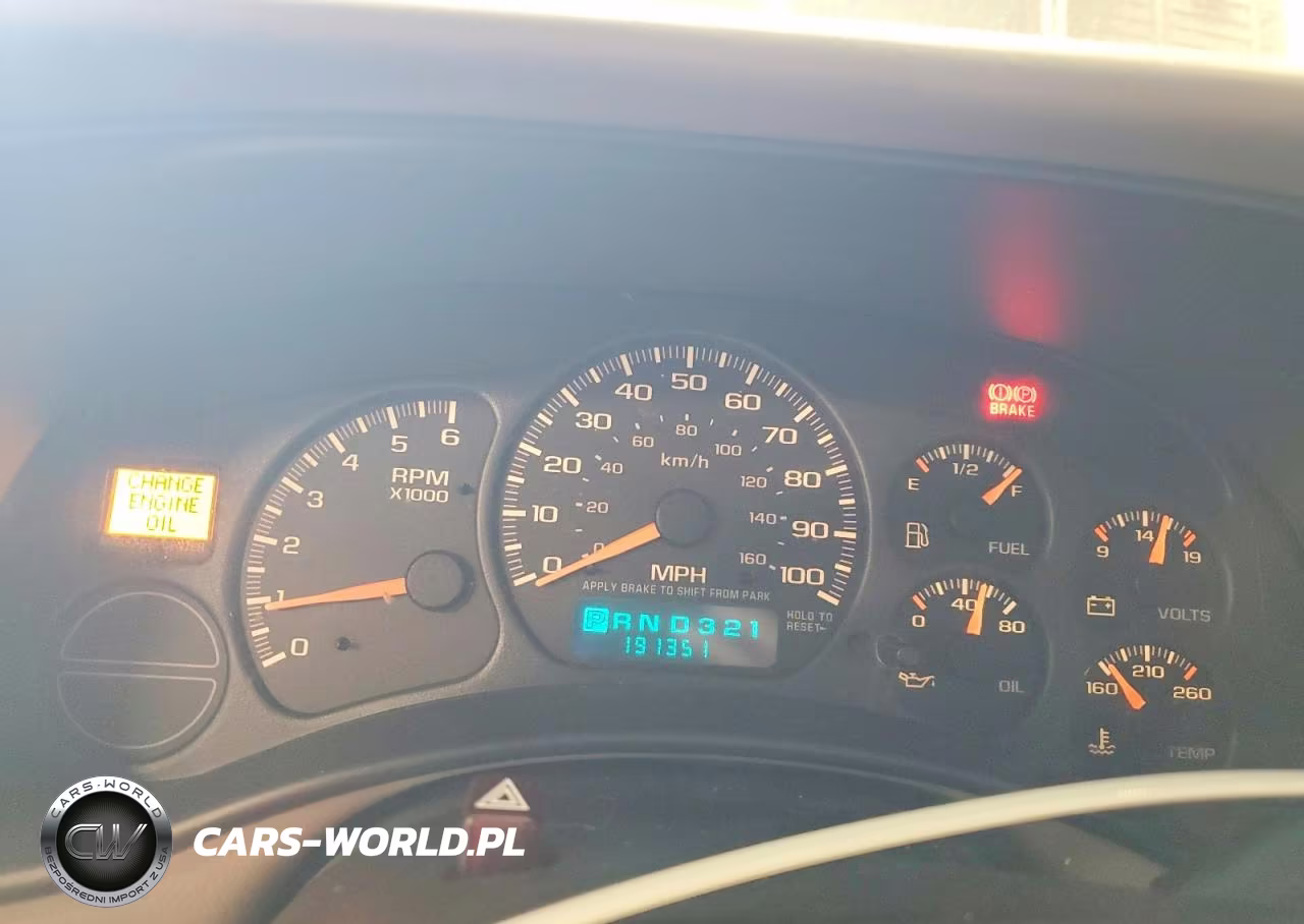 2002 GMC Yukon VIN:1GKEK13Z22J253435 - 9