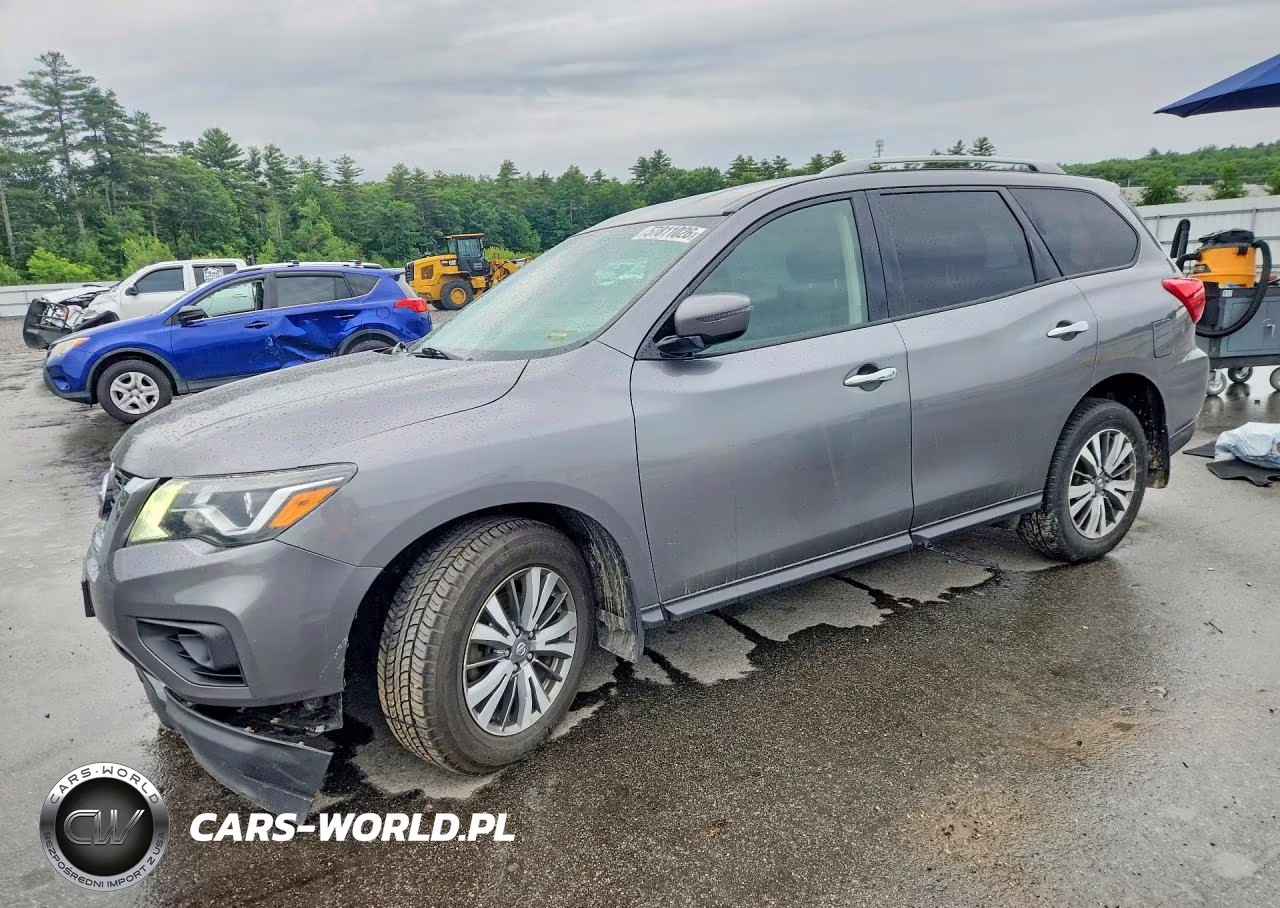 2020 Nissan Pathfinder S