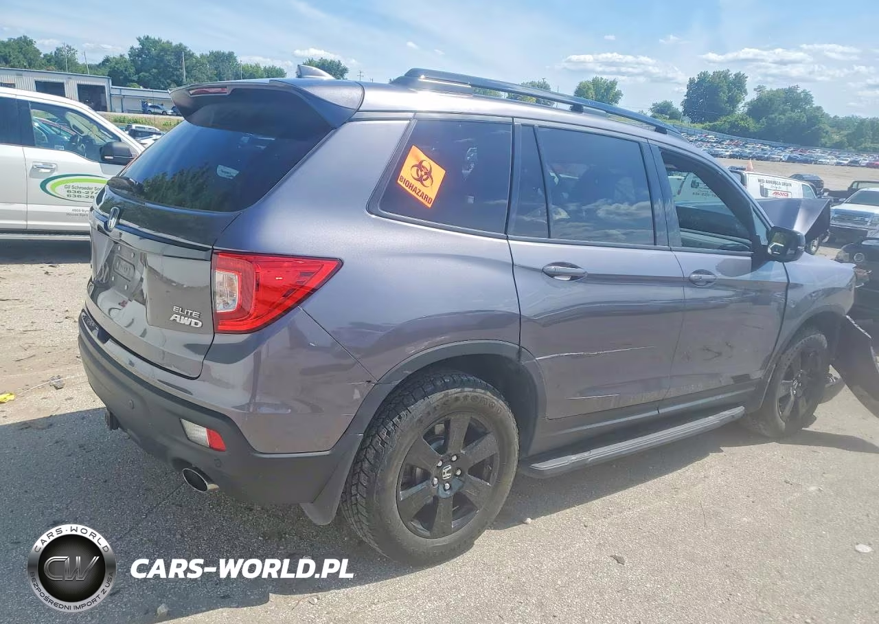 2020 Honda Passport Elite VIN:5FNYF8H02LB020308 - 3