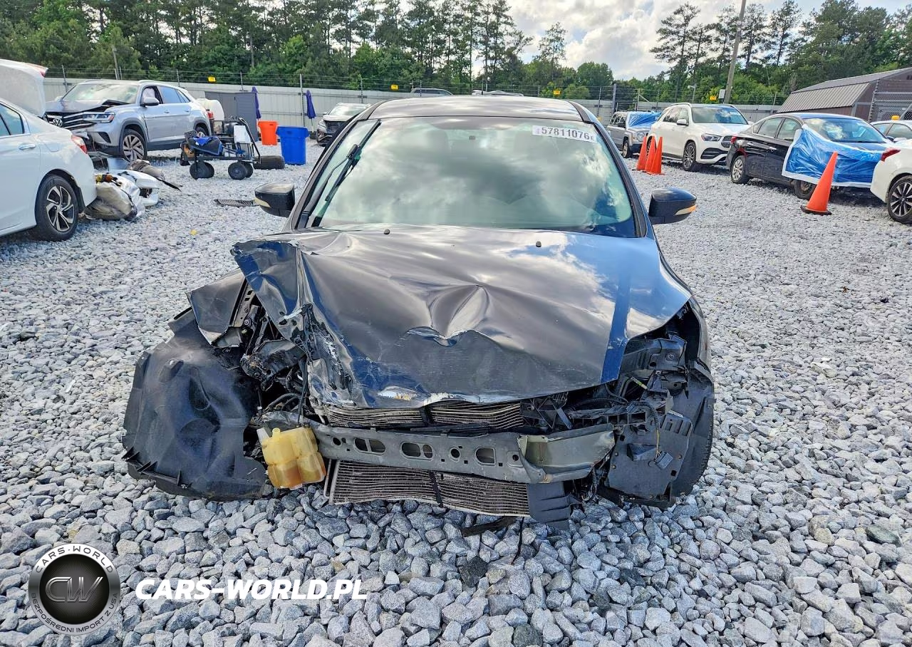 2014 Ford Focus Se VIN:1FADP3F29EL433030 - 5