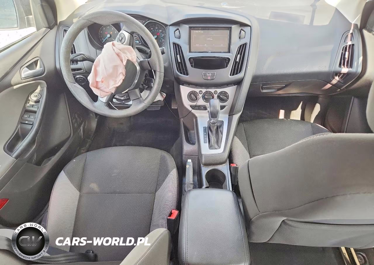 2014 Ford Focus Se VIN:1FADP3F29EL433030 - 8