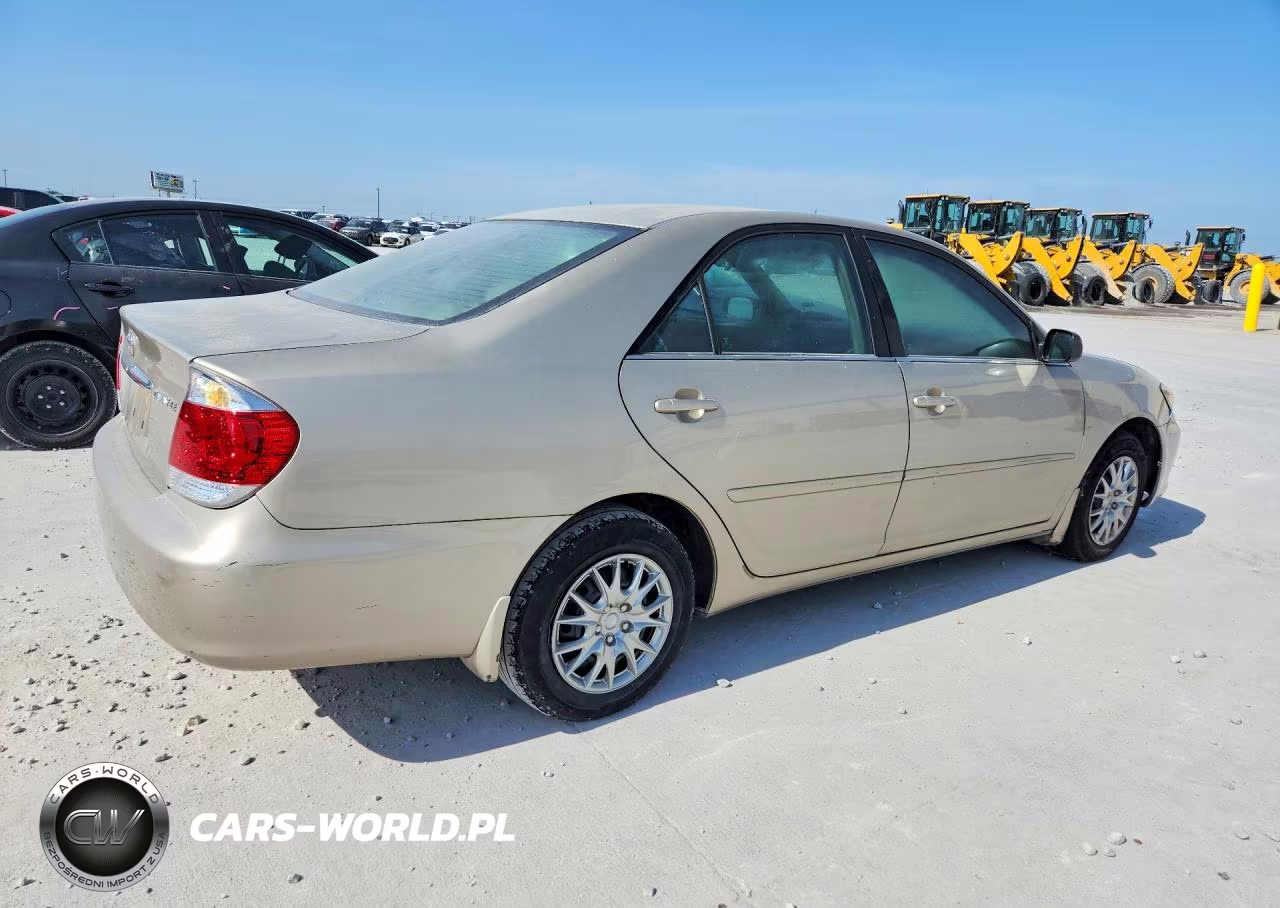 2006 Toyota Camry Le VIN:4T1BE32K76U129103 - 3
