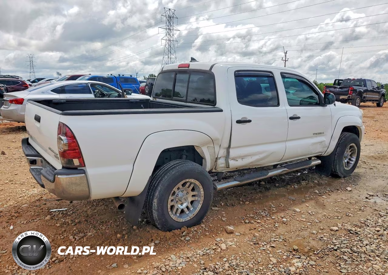 2014 Toyota Tacoma Double Cab VIN:5TFJX4GN0EX032793 - 3
