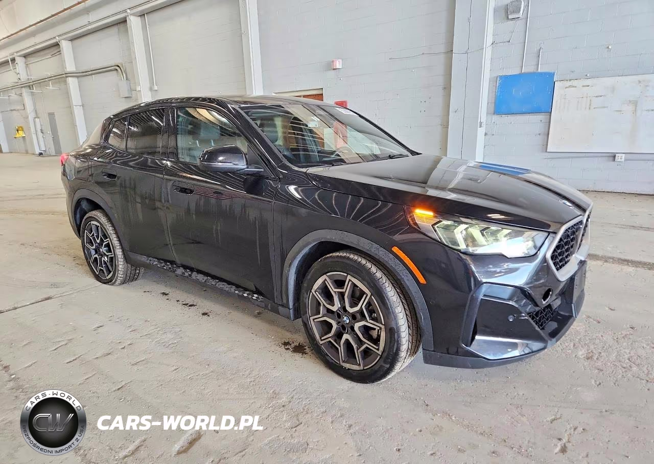 2026 BMW X2 xDrive28I VIN:WBX63GM00T5406293 - 4