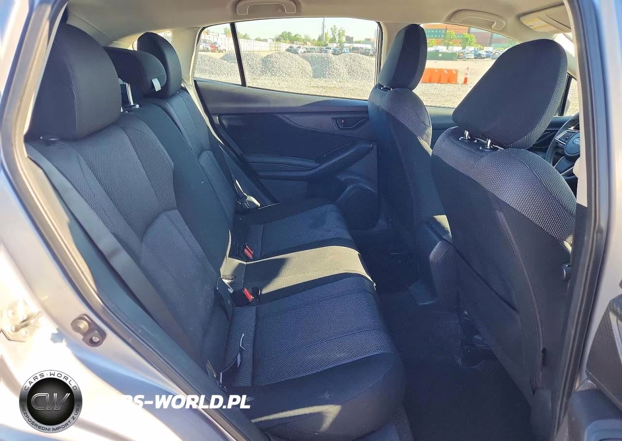 2018 Subaru Impreza VIN:4S3GTAA61J3747945 - 10