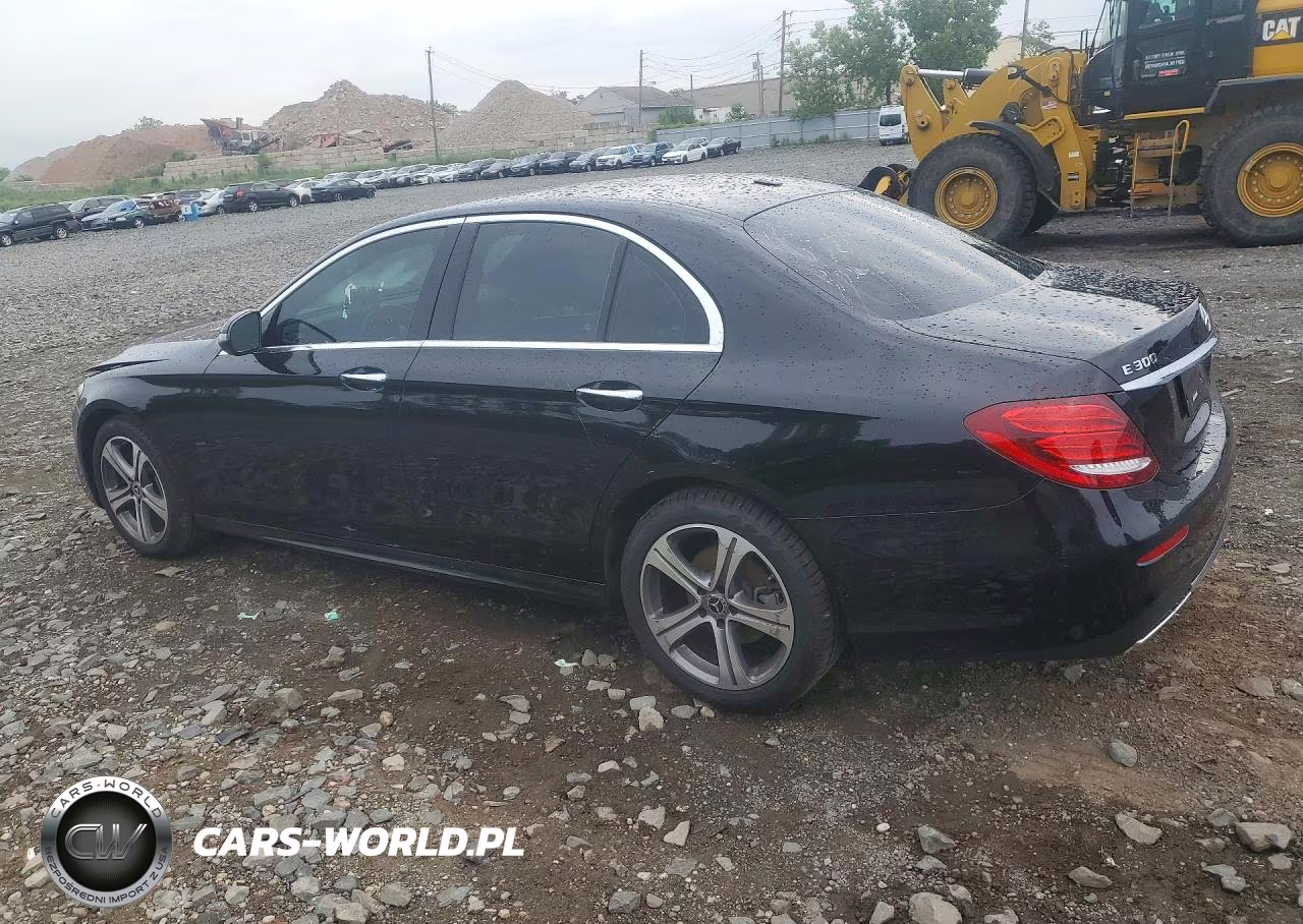 2019 Mercedes-Benz E 300 4Matic VIN:WDDZF4KB0KA617395 - 2