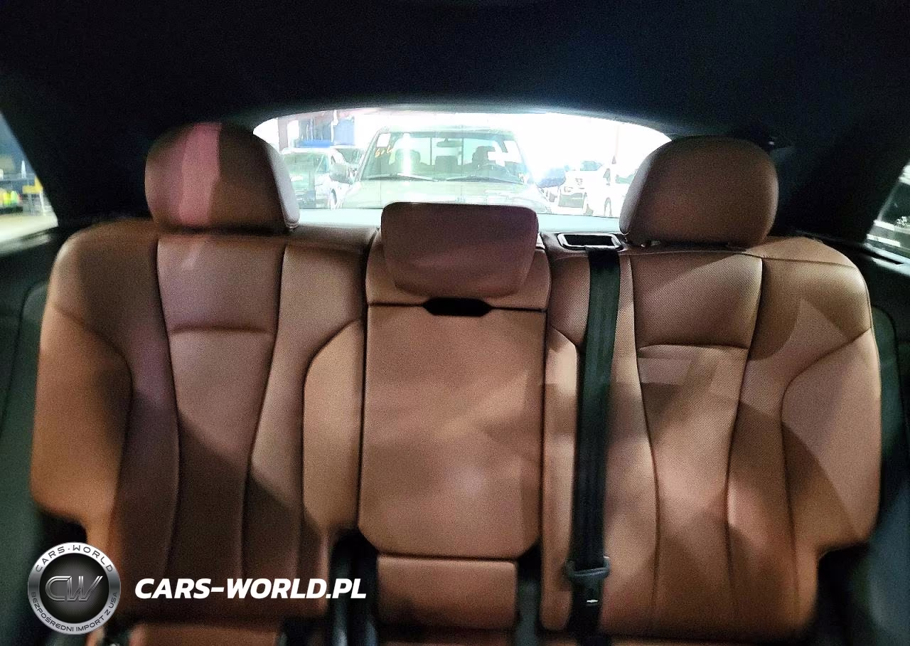 2019 Audi Q8 Progressiv S-Line VIN:WA1DVAF11KD028727 - 10