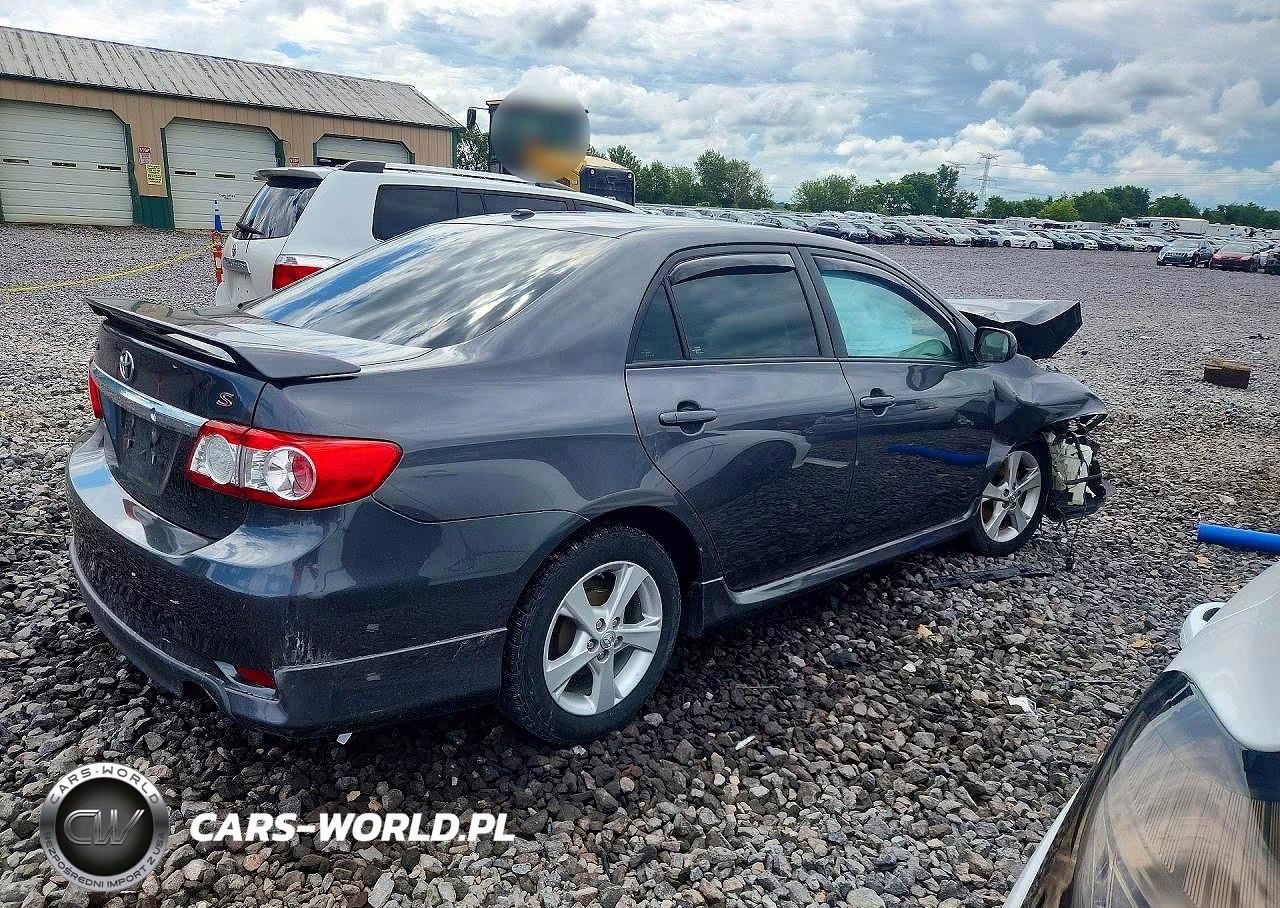 2011 Toyota Corolla S VIN:2T1BU4EE4BC710942 - 3
