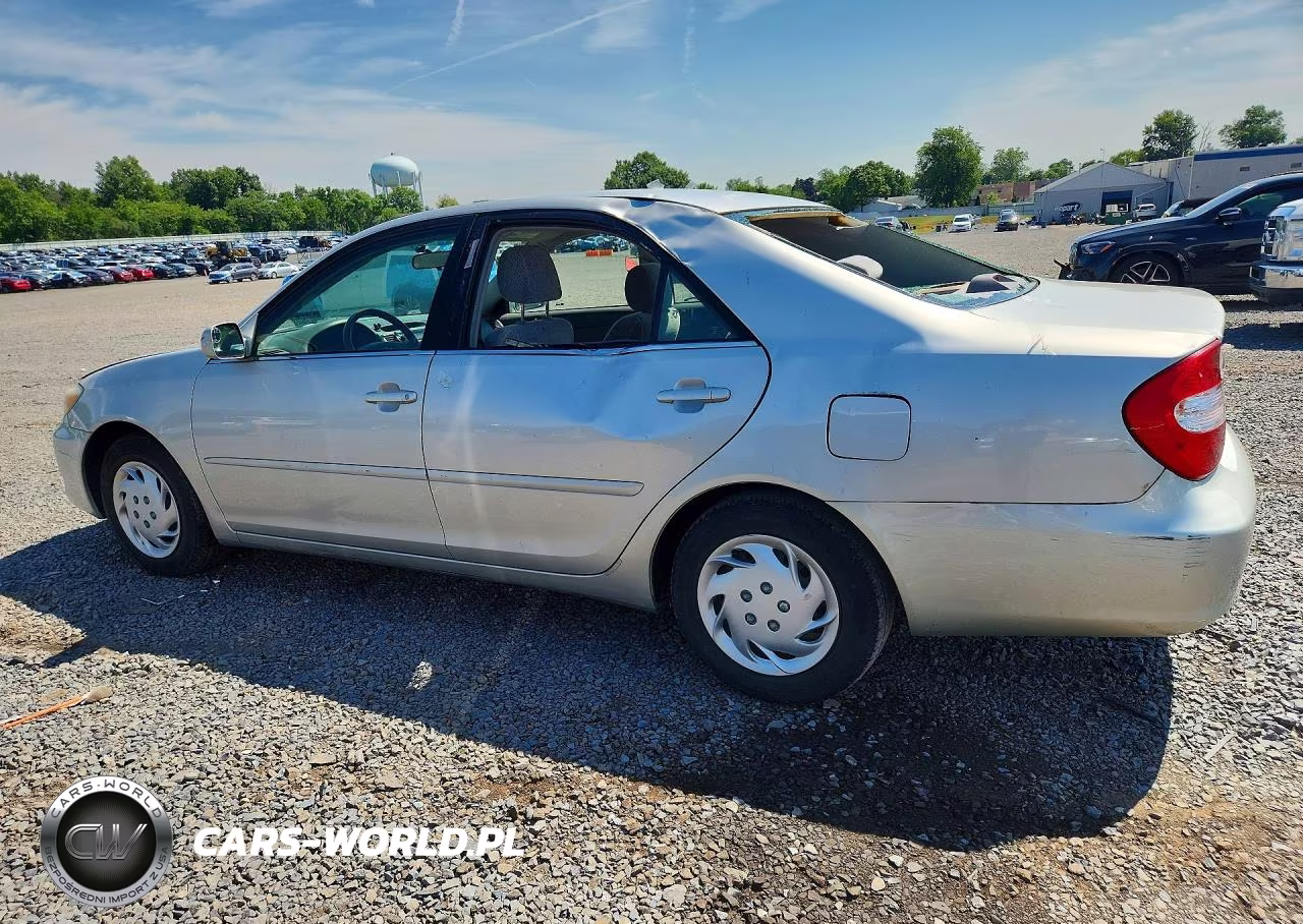 2003 Toyota Camry Le VIN:4T1BE32K73U753348 - 2