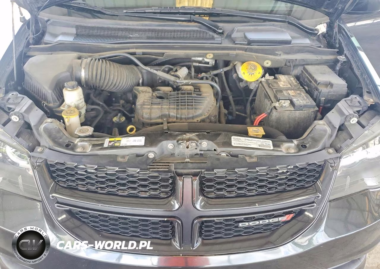 2018 Dodge Grand Caravan Gt VIN:2C4RDGEG8JR341597 - 11