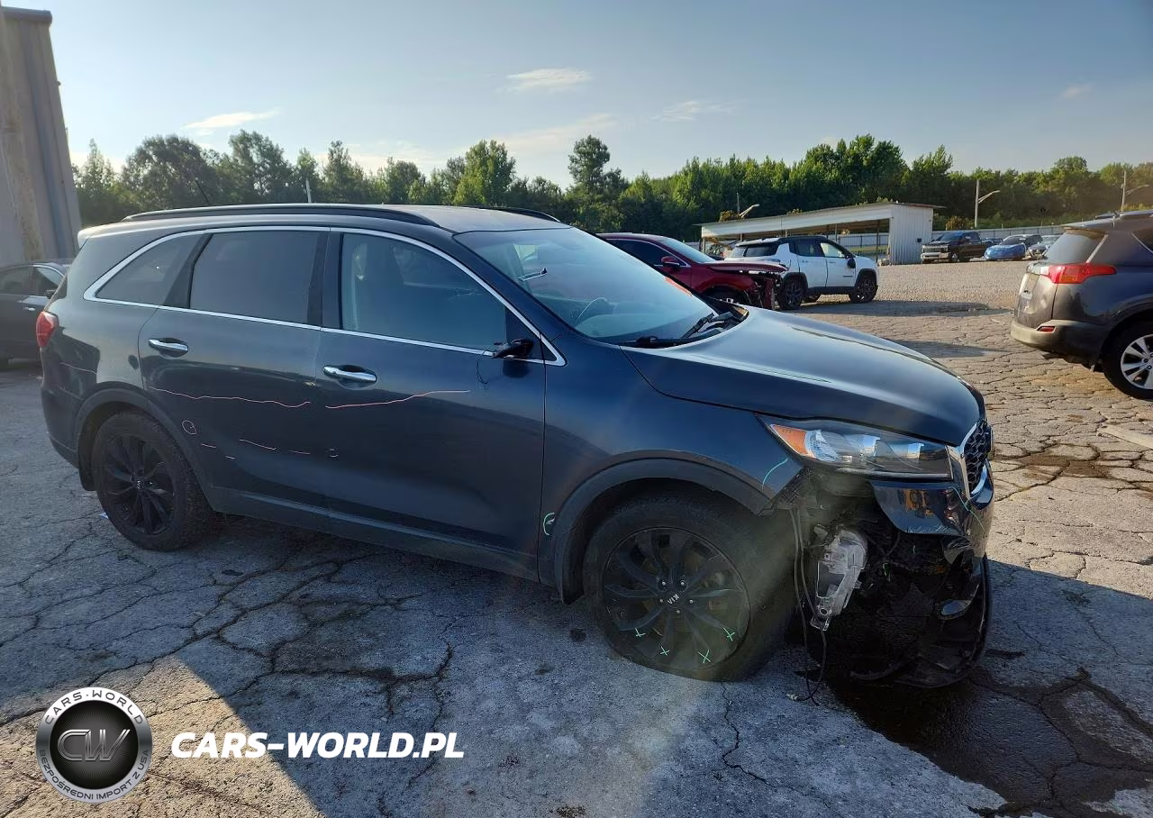 2020 Kia Sorento S VIN:5XYPG4A51LG666696 - 4