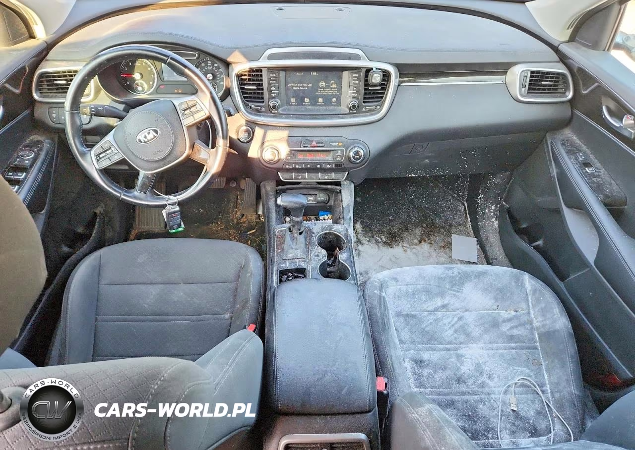 2020 Kia Sorento S VIN:5XYPG4A51LG666696 - 8