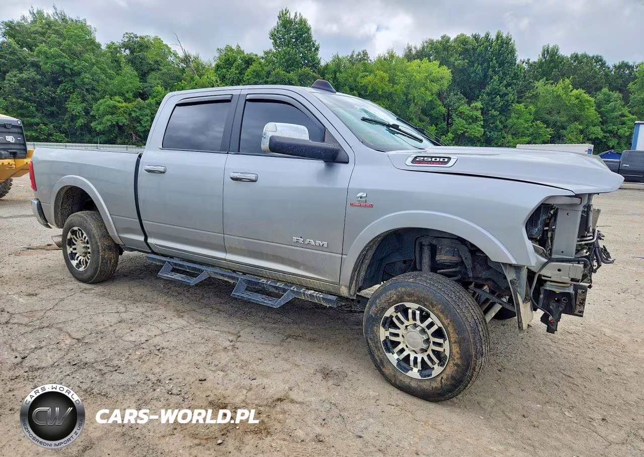 2021 Ram 2500 Laramie VIN:3C6UR5FL4MG544287 - 4