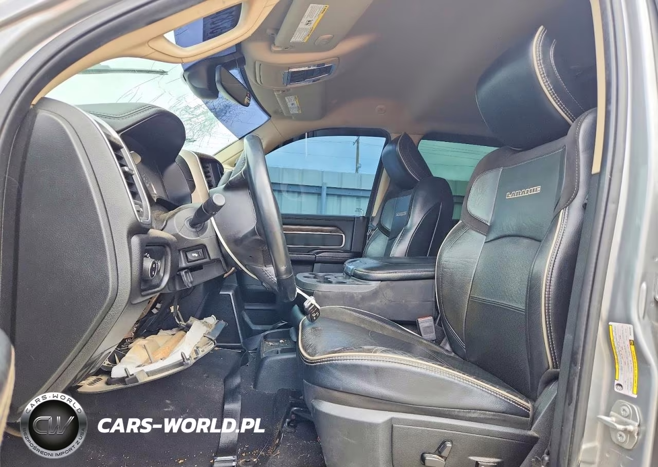 2021 Ram 2500 Laramie VIN:3C6UR5FL4MG544287 - 7