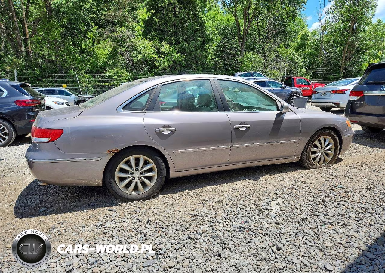 2006 Hyundai Azera Se VIN:KMHFC46FX6A085934 - 3