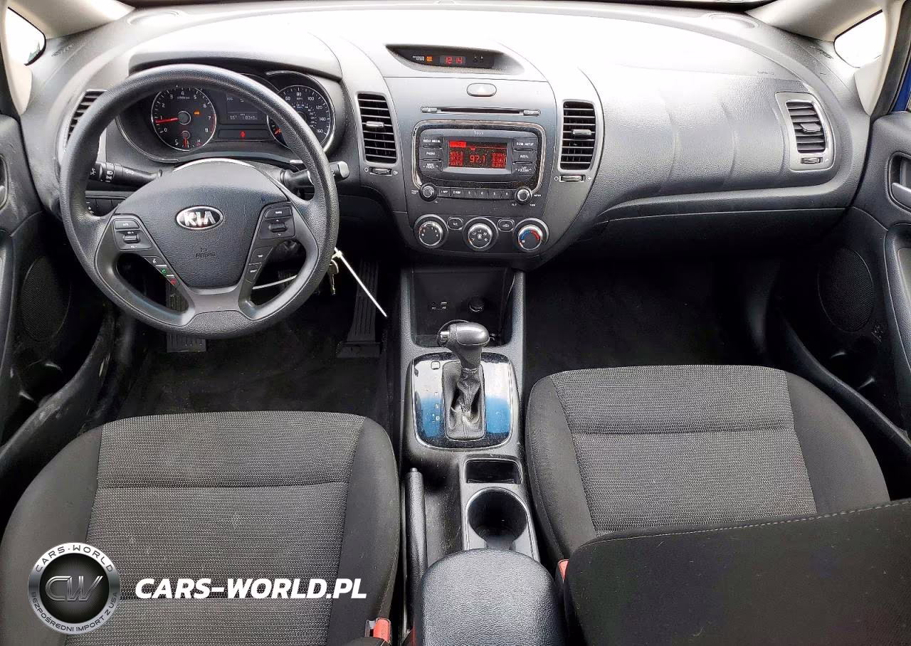 2017 Kia Forte Lx VIN:3KPFK4A7XHE137988 - 8