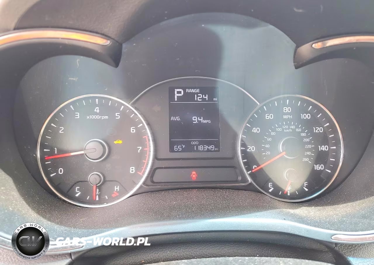 2017 Kia Forte Lx VIN:3KPFK4A7XHE137988 - 9