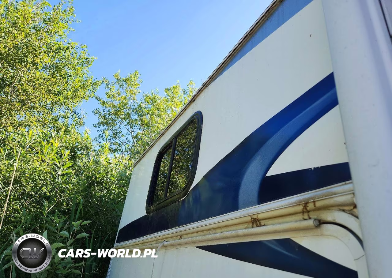 2012 Cruiser Shadow Cruiser Camper VIN:5RXTD3128C1024545 - 9