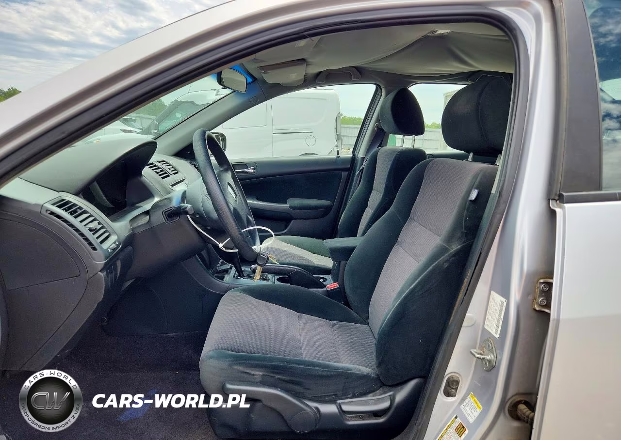 2005 Honda Accord Dx VIN:1HGCM56125A176260 - 7