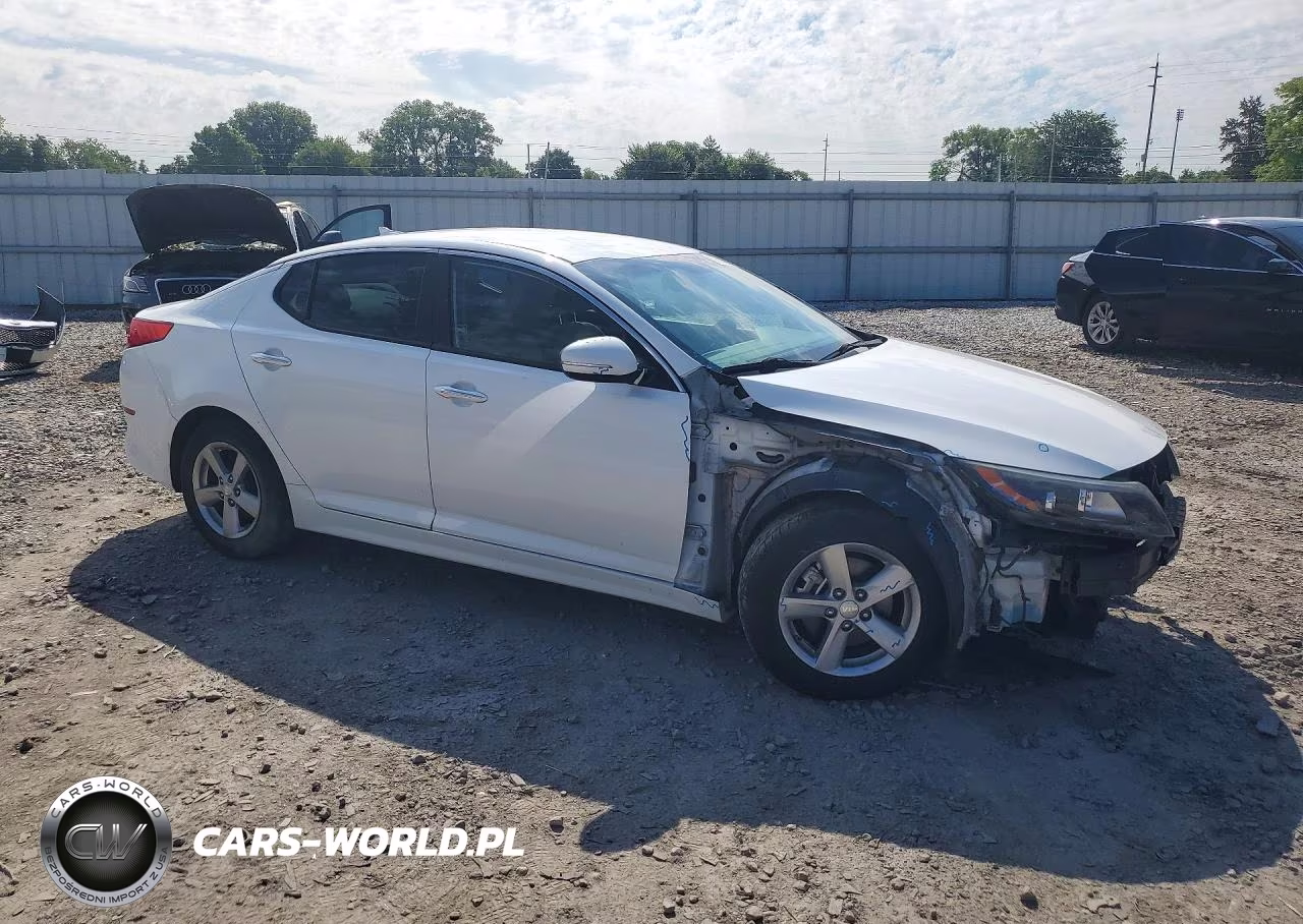 2014 Kia Optima Lx VIN:5XXGM4A73EG319906 - 4