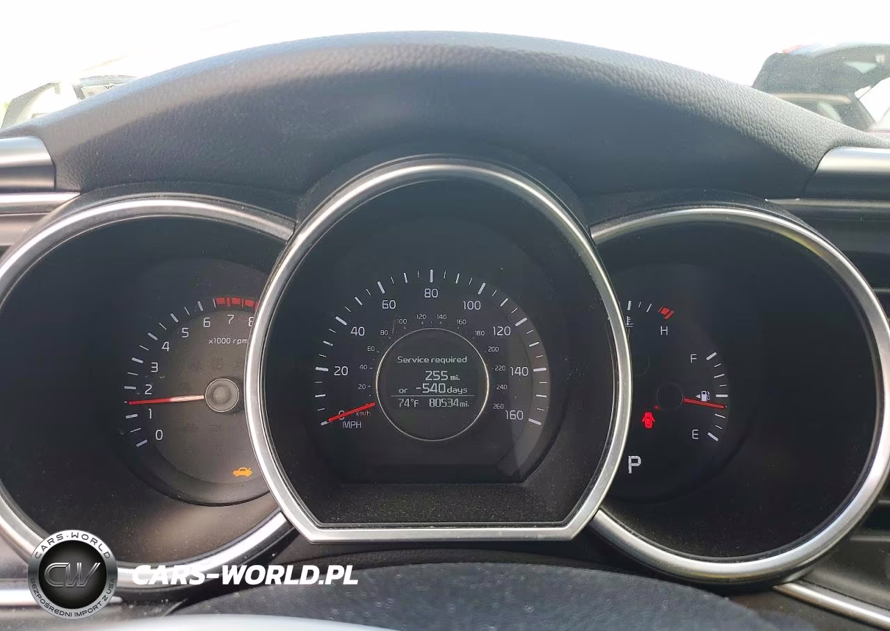 2014 Kia Optima Lx VIN:5XXGM4A73EG319906 - 9