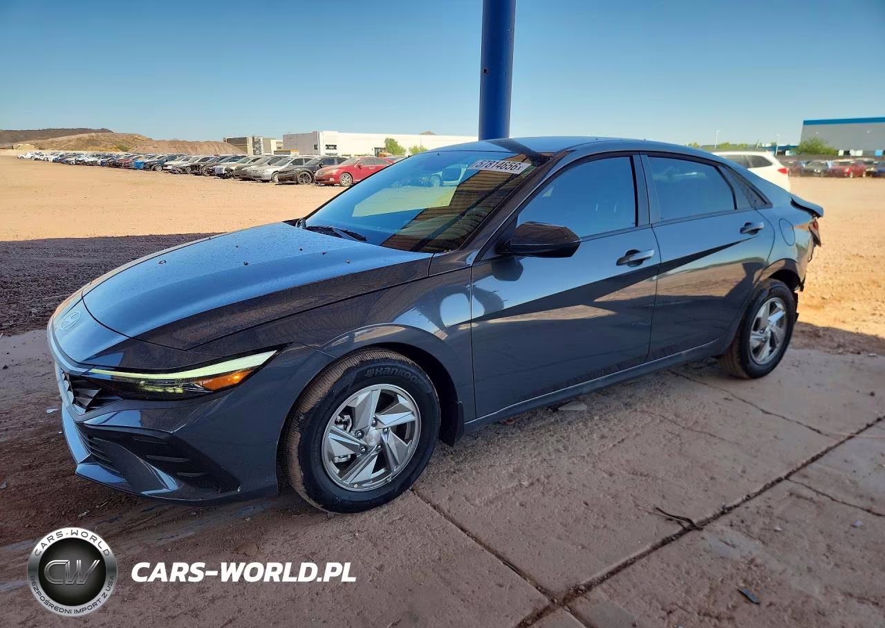 2026 Hyundai Elantra Se – zdjęcie 1 z 13