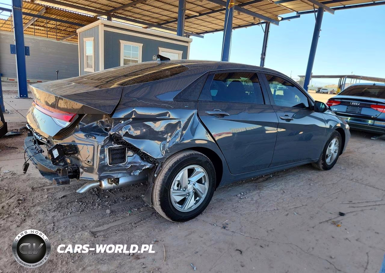 2026 Hyundai Elantra Se VIN:KMHLL4DG3TU179453 - 3