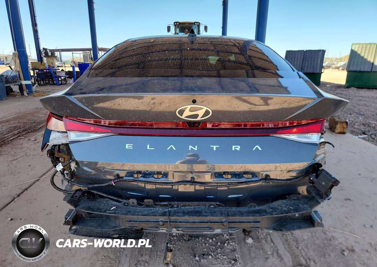 2026 Hyundai Elantra Se VIN:KMHLL4DG3TU179453 - 6