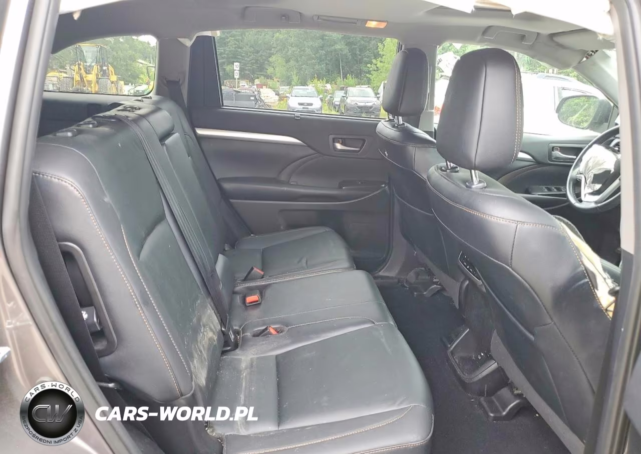2019 Toyota Highlander Xle VIN:5TDJZRFH1KS700363 - 11