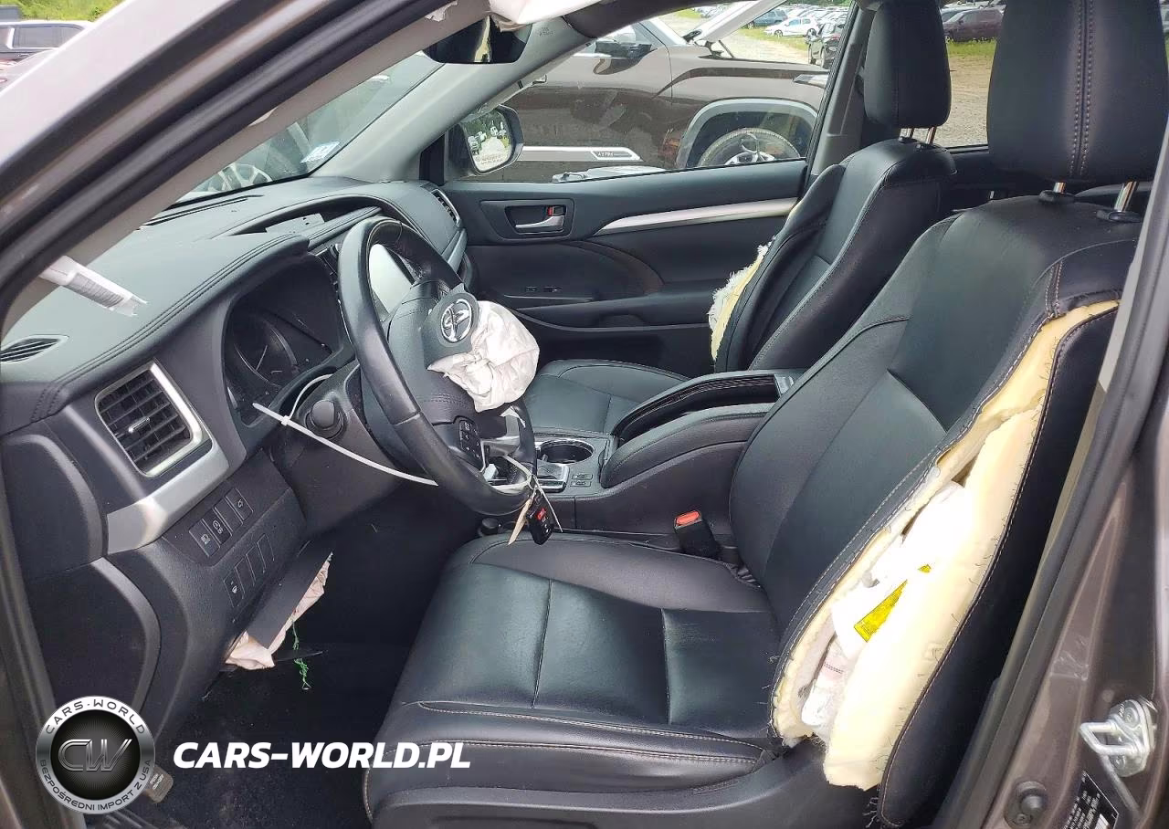 2019 Toyota Highlander Xle VIN:5TDJZRFH1KS700363 - 7