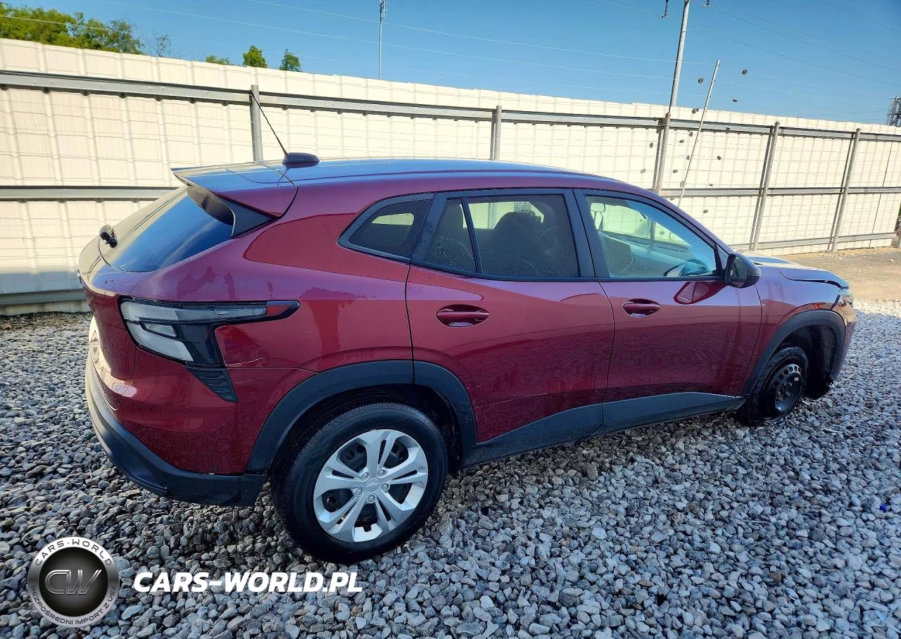2024 Chevrolet Trax Ls VIN:KL77LFE28RC246757 - 3