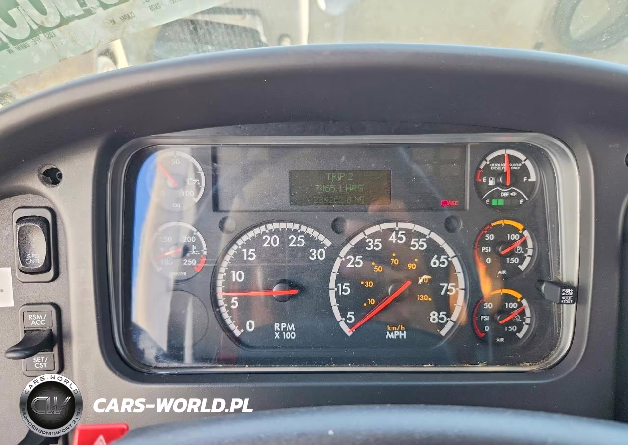 2018 Freightliner Business Class M2 Box Truck VIN:3ALACWFC6JDJY6382 - 9