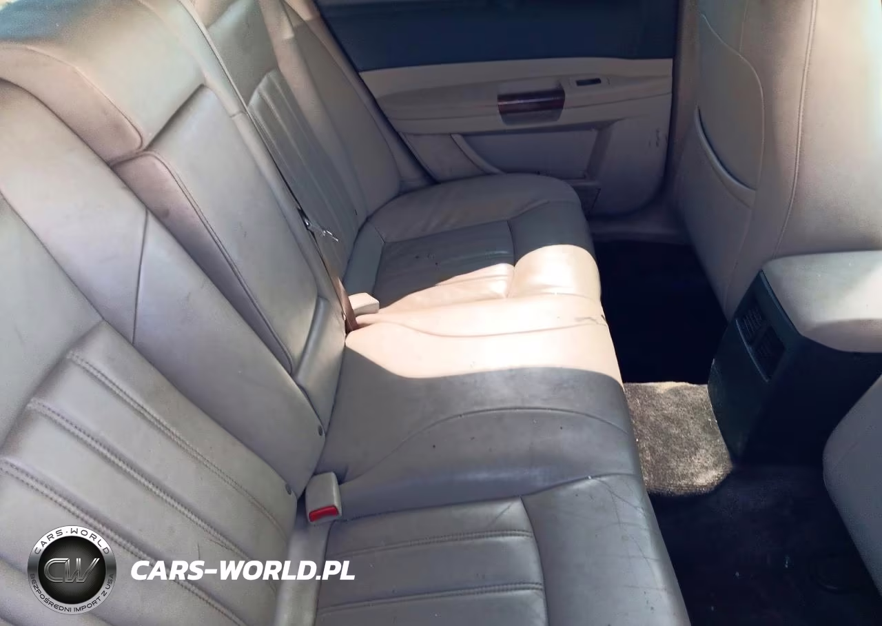 2005 Chrysler 300C VIN:2C3AA63H45H125211 - 10