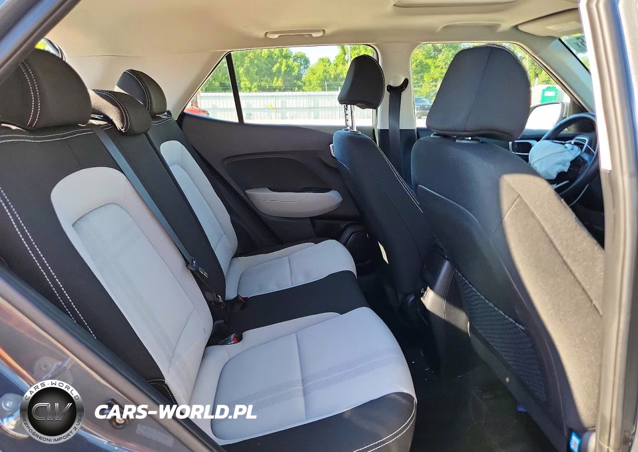 2024 Hyundai Venue Sel VIN:KMHRC8A39RU310980 - 10
