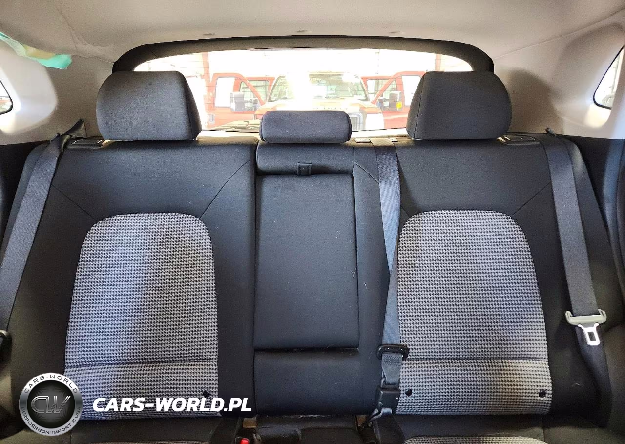 2019 Hyundai Kona Se VIN:KM8K1CAA4KU374326 - 10