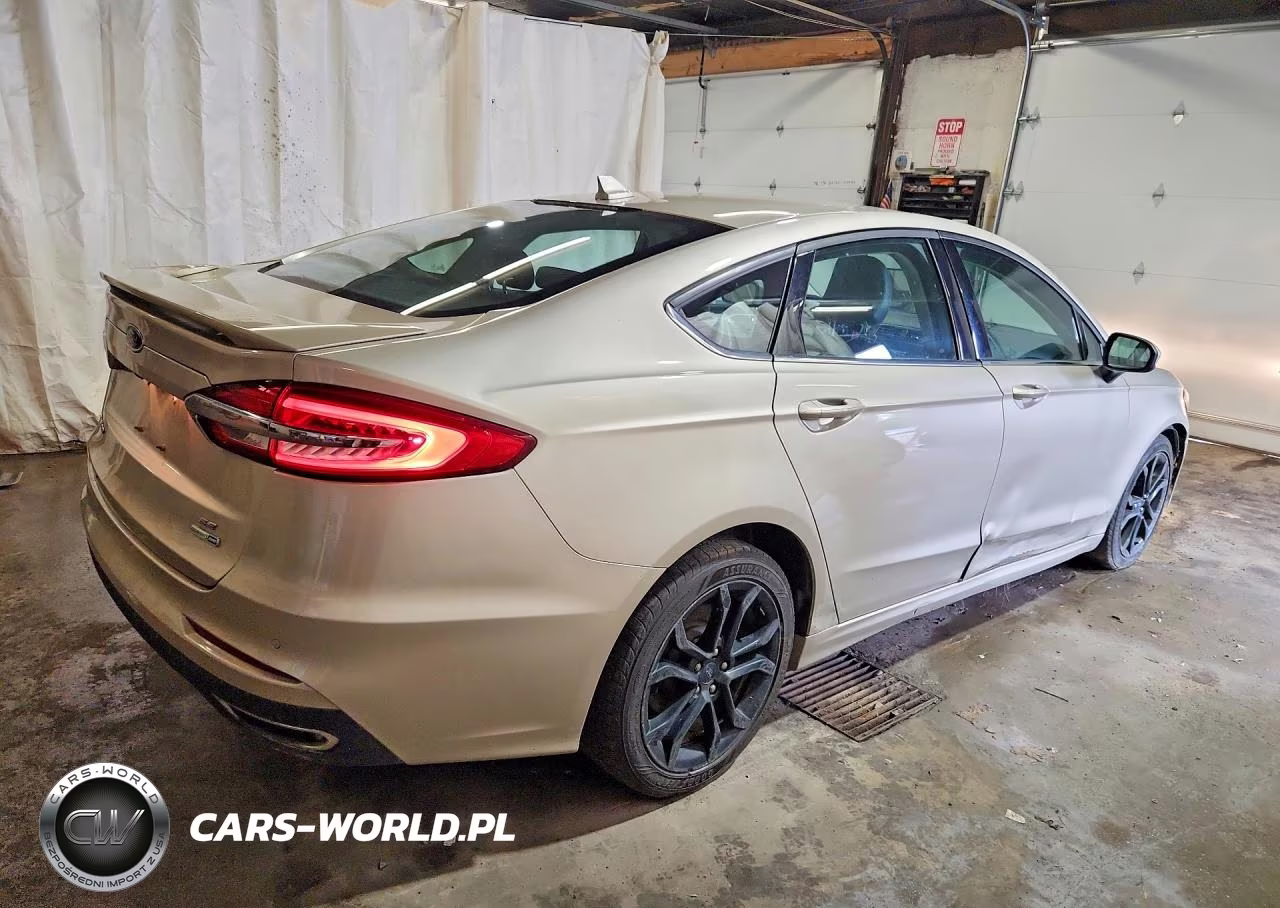 2019 Ford Fusion Se VIN:3FA6P0T97KR145125 - 3