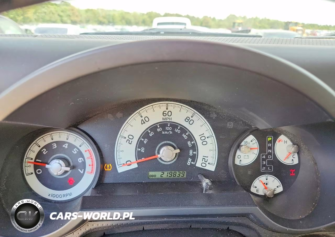 2013 Toyota Fj Cruiser Base VIN:JTEBU4BF3DK163303 - 9