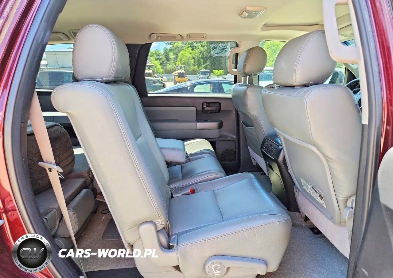 2011 Toyota Sequoia Sr5 VIN:5TDBY5G1XBS050269 - 11