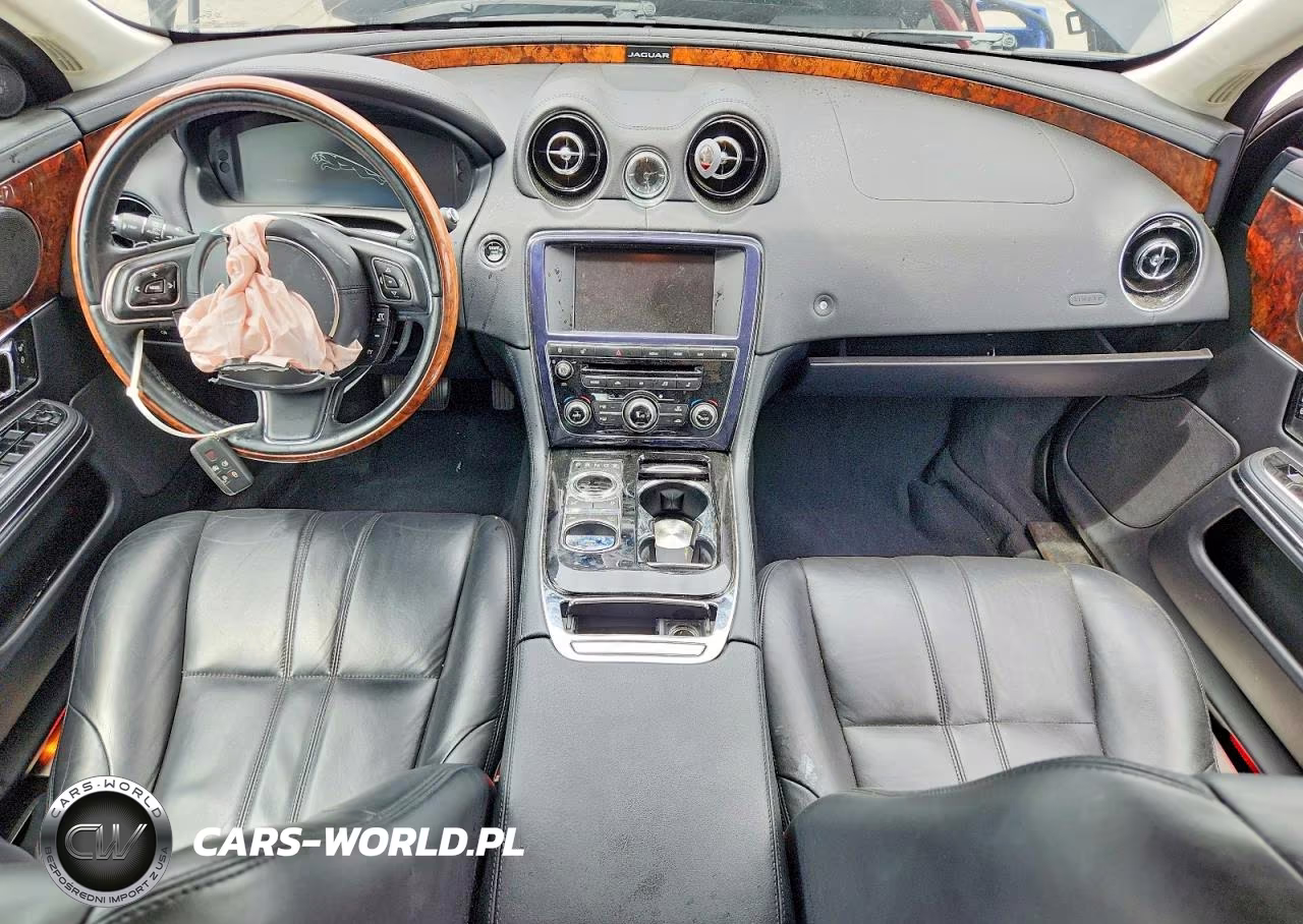 2014 Jaguar Xj VIN:SAJWJ1CD8E8V62704 - 8