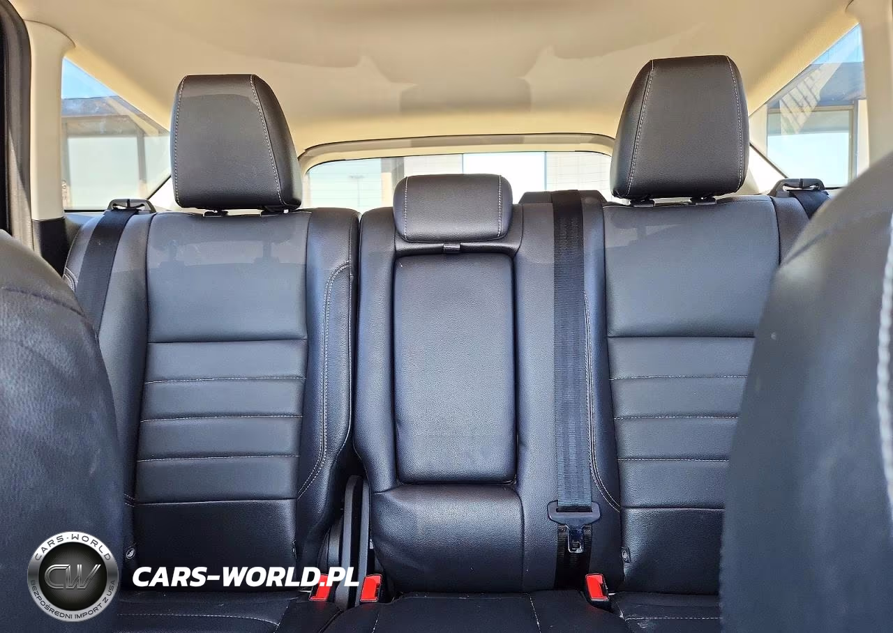 2016 Ford Escape Titanium VIN:1FMCU9J91GUA08478 - 10