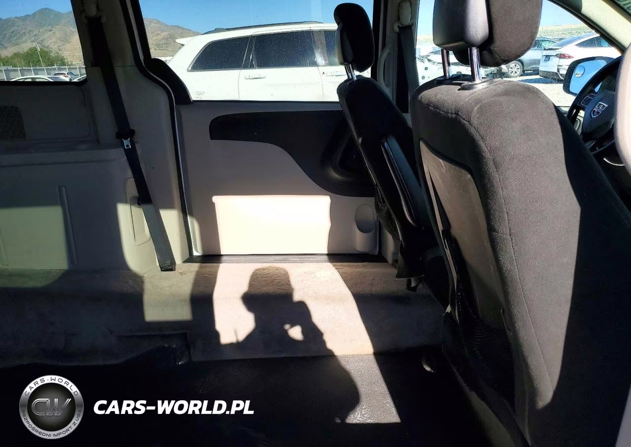 2017 Dodge Grand Caravan Se VIN:2C4RDGBG5HR547930 - 11