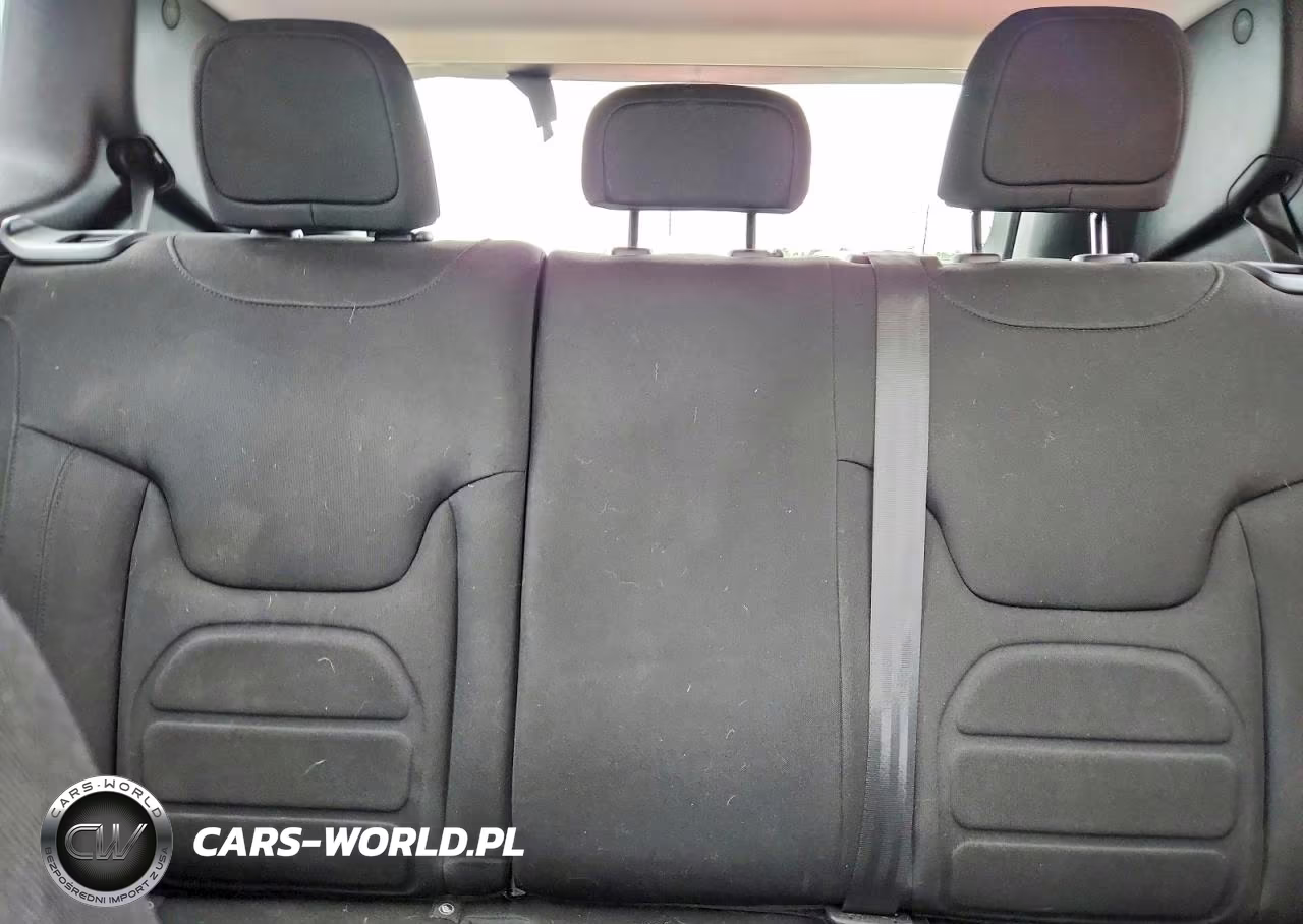 2018 Jeep Renegade Latitude VIN:ZACCJBBB1JPH77710 - 10