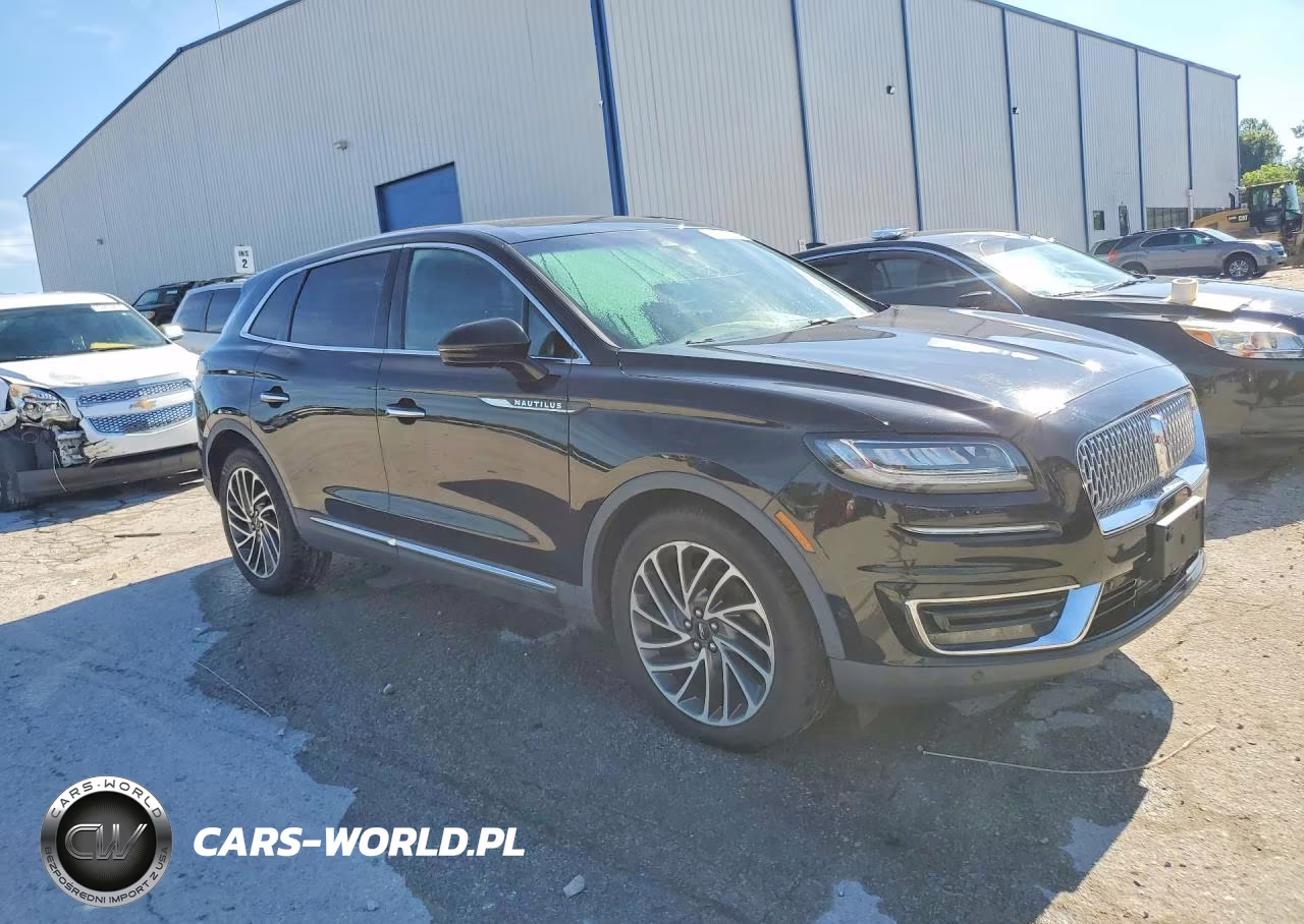 2019 Lincoln Nautilus Reserve VIN:2LMPJ8L96KBL53252 - 4