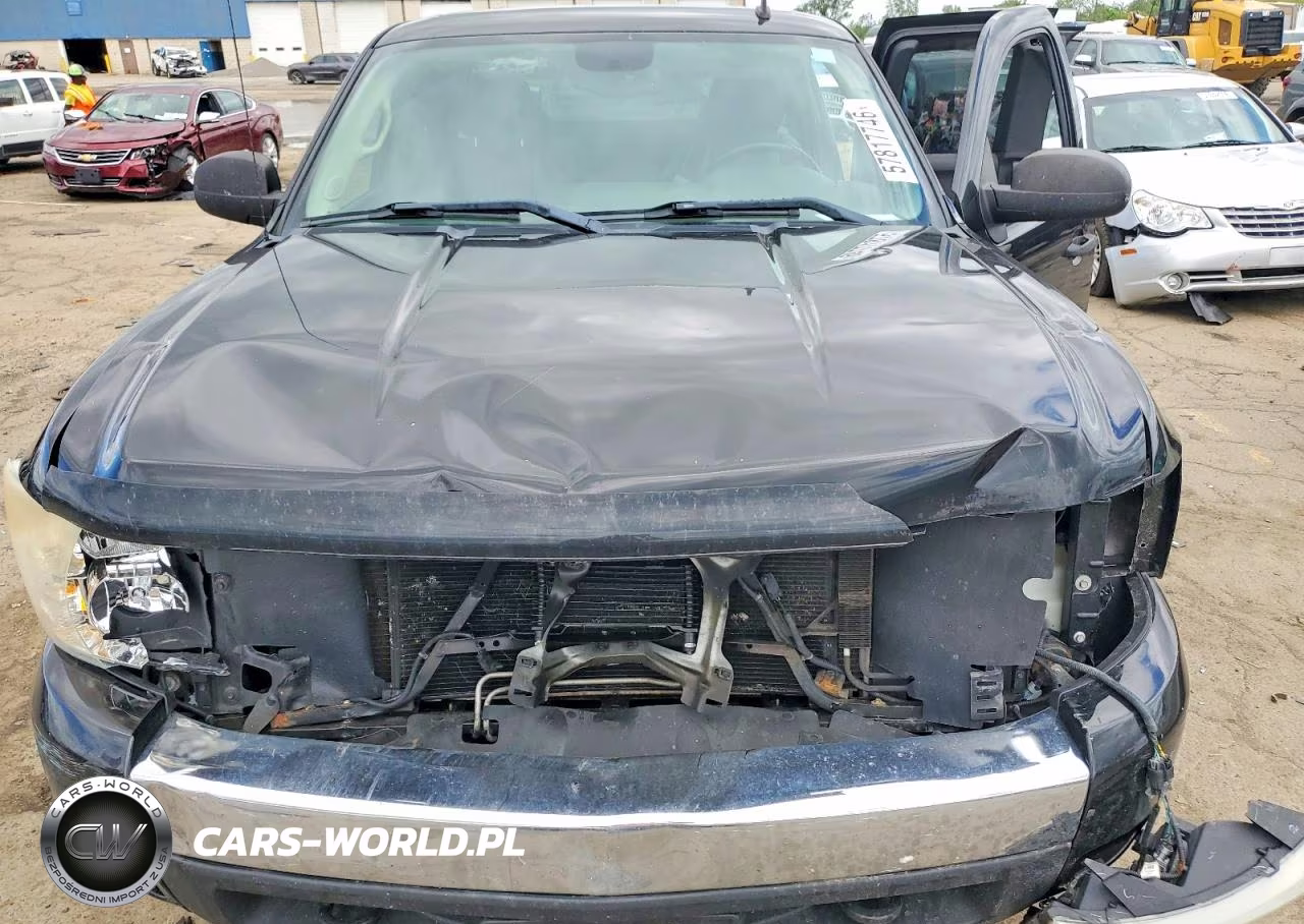 2008 Chevrolet Silverado K1500 VIN:2GCEK19J381310161 - 11