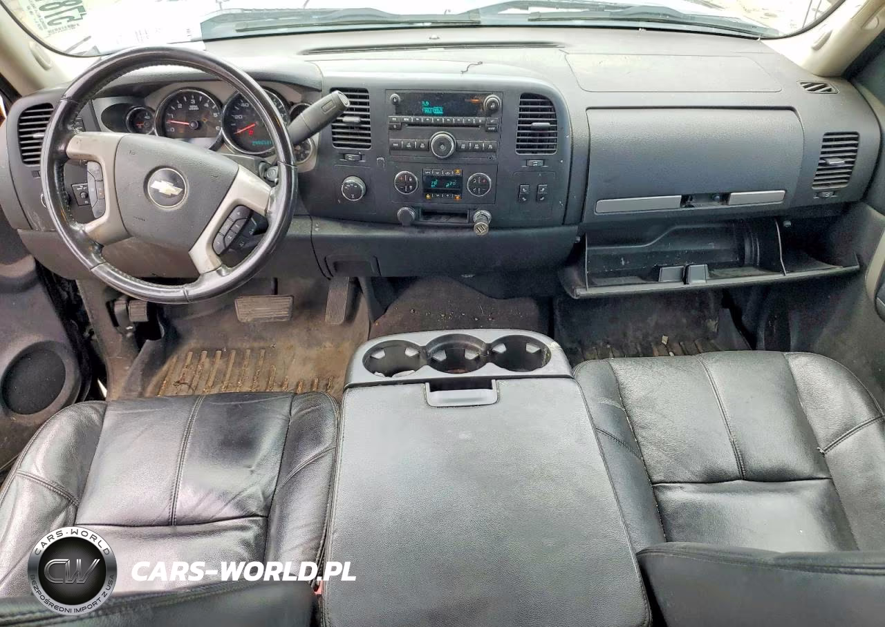 2008 Chevrolet Silverado K1500 VIN:2GCEK19J381310161 - 8