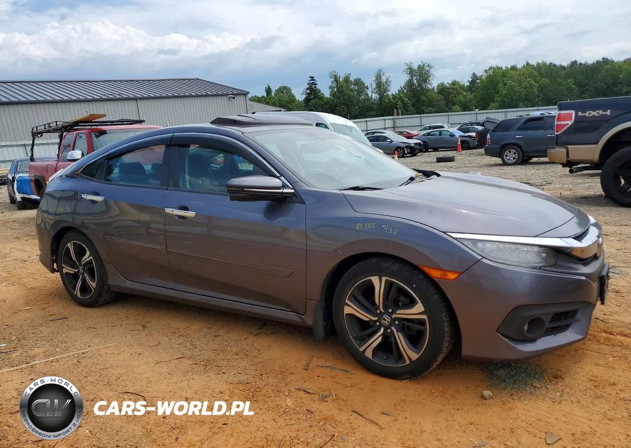 2016 Honda Civic Touring VIN:19XFC1F91GE204191 - 4