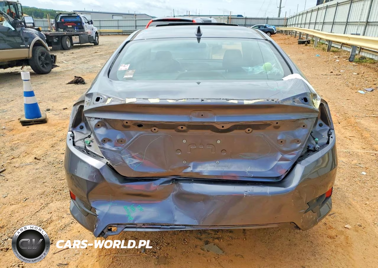 2016 Honda Civic Touring VIN:19XFC1F91GE204191 - 6