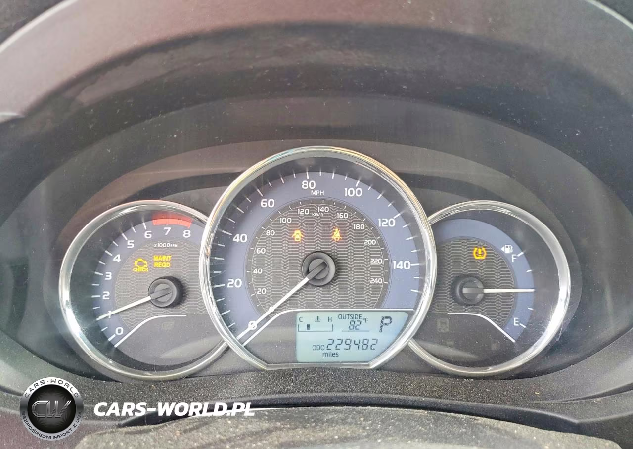 2015 Toyota Corolla Le VIN:2T1BURHE2FC372360 - 9