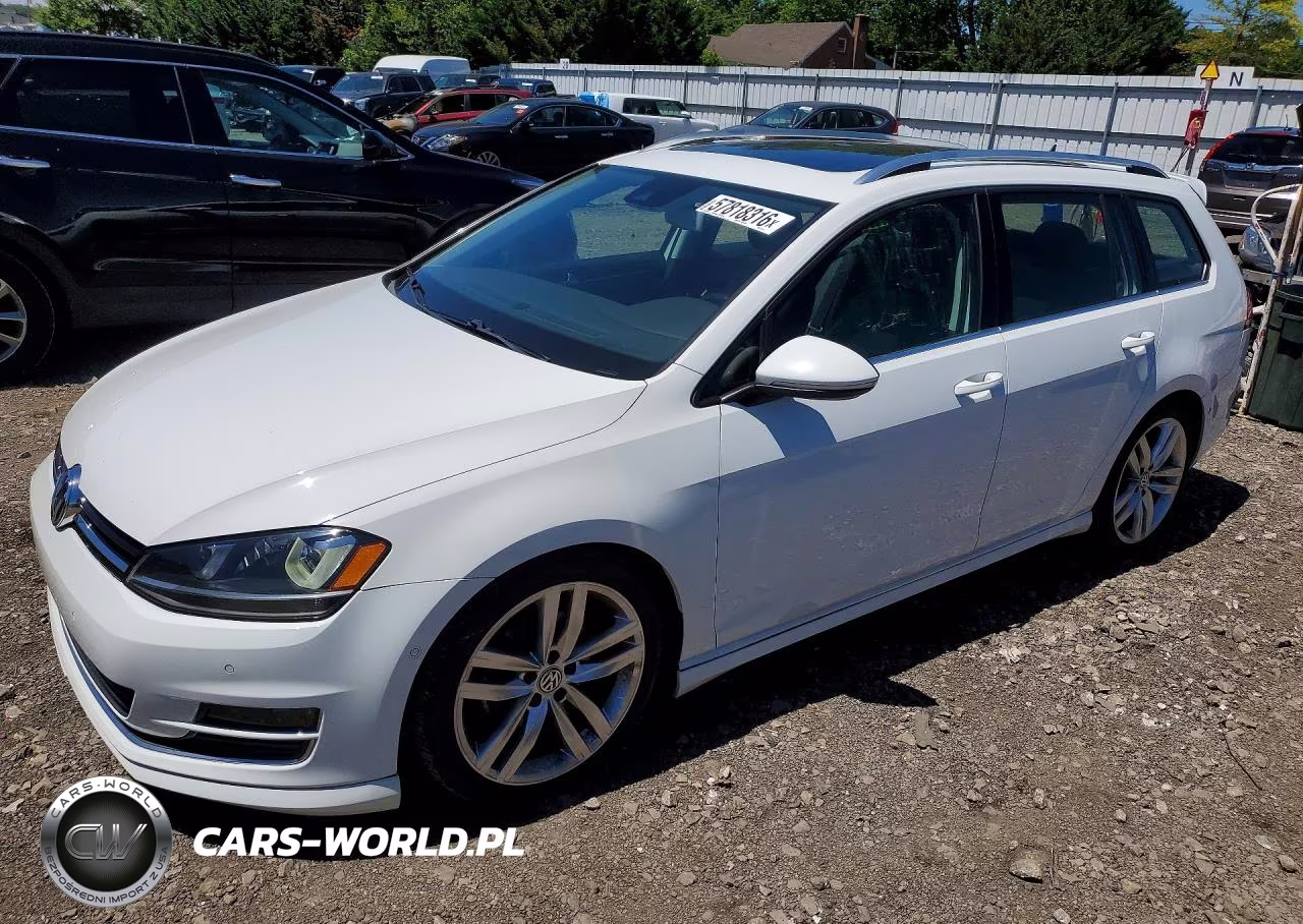 2016 Volkswagen Golf Sportwagen S – zdjęcie 1 z 12